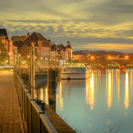 Apartment Loreley - A705 By Interhome Apartamento Lahnstein